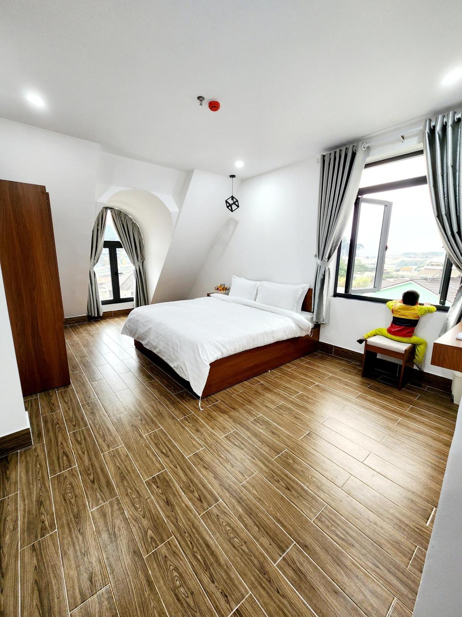 Happy Bun Hotel Далат Экстерьер фото