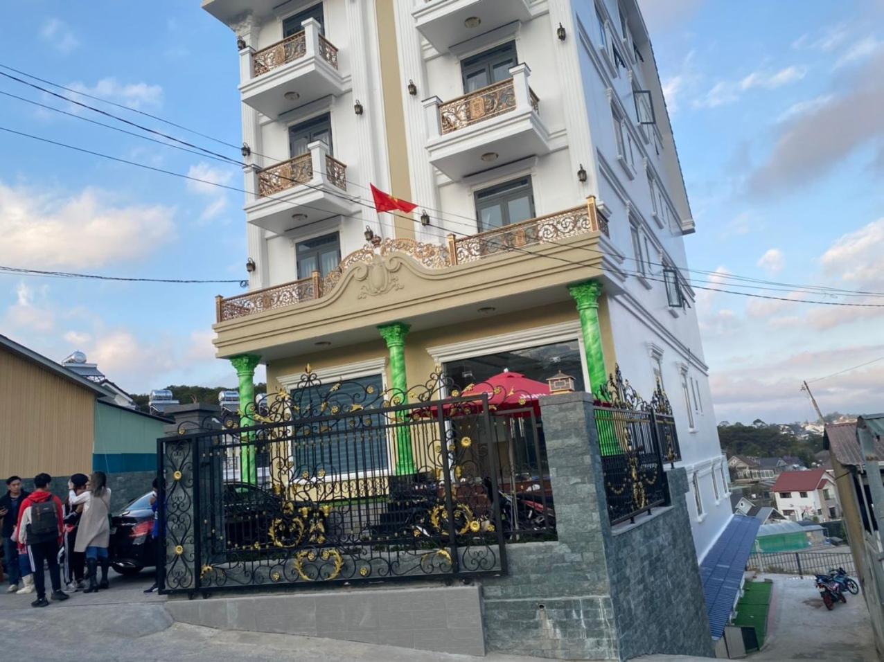 Happy Bun Hotel Далат Экстерьер фото