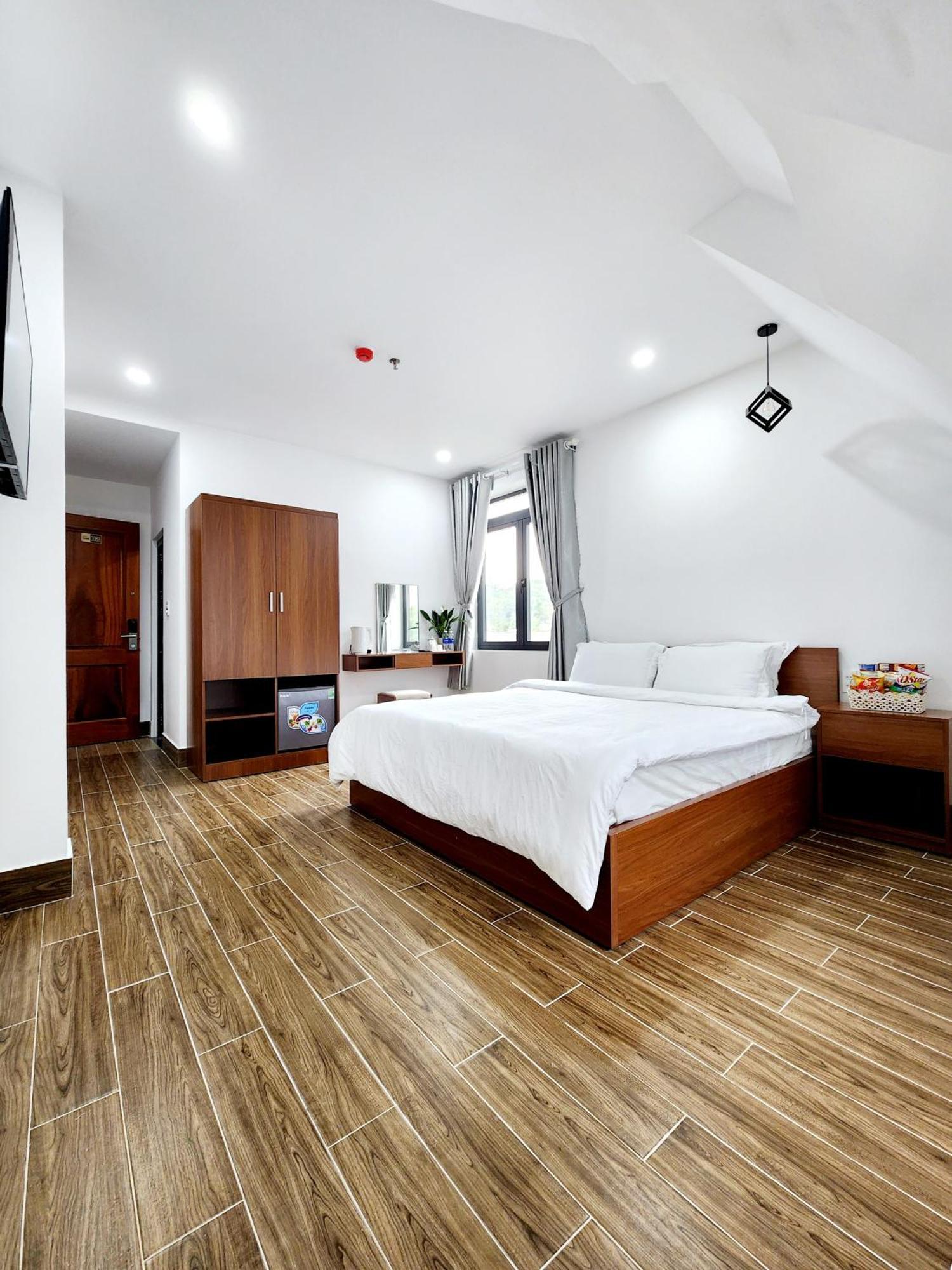 Happy Bun Hotel Далат Экстерьер фото