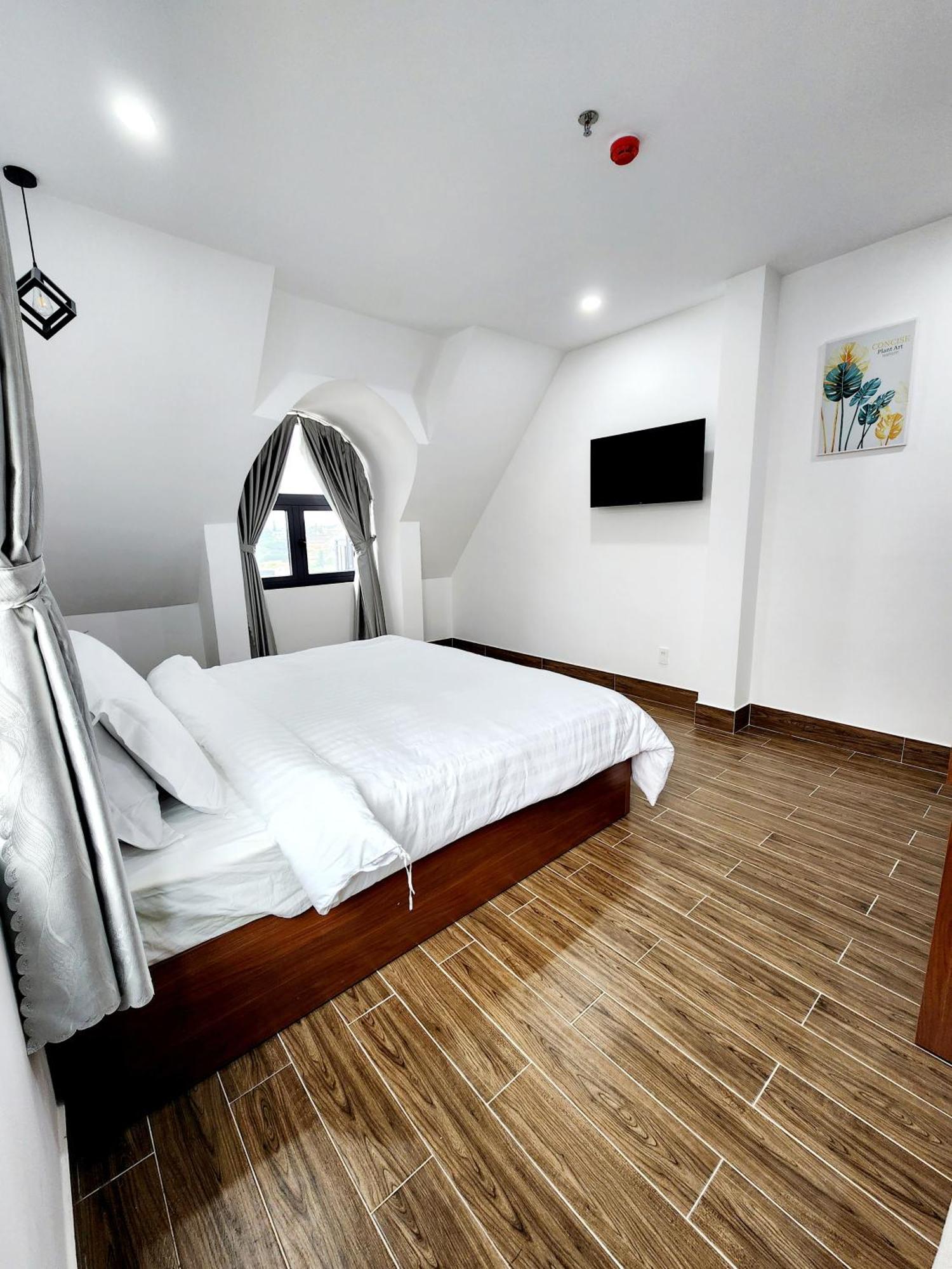 Happy Bun Hotel Далат Экстерьер фото